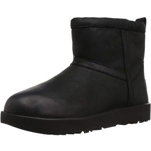 ISO Ugg Womens Classic Mini Waterproof